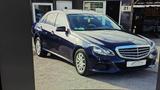 Mercedes-Benz E300 - Mercedes-Benz 300 in Düsseldorf