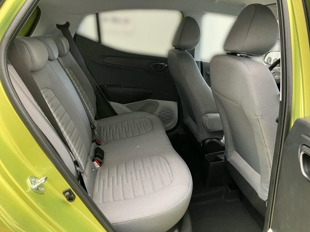 Fahrzeugabbildung Hyundai i10 1.2 Benzin M/T Prime KlimaA Navi KAM PDC