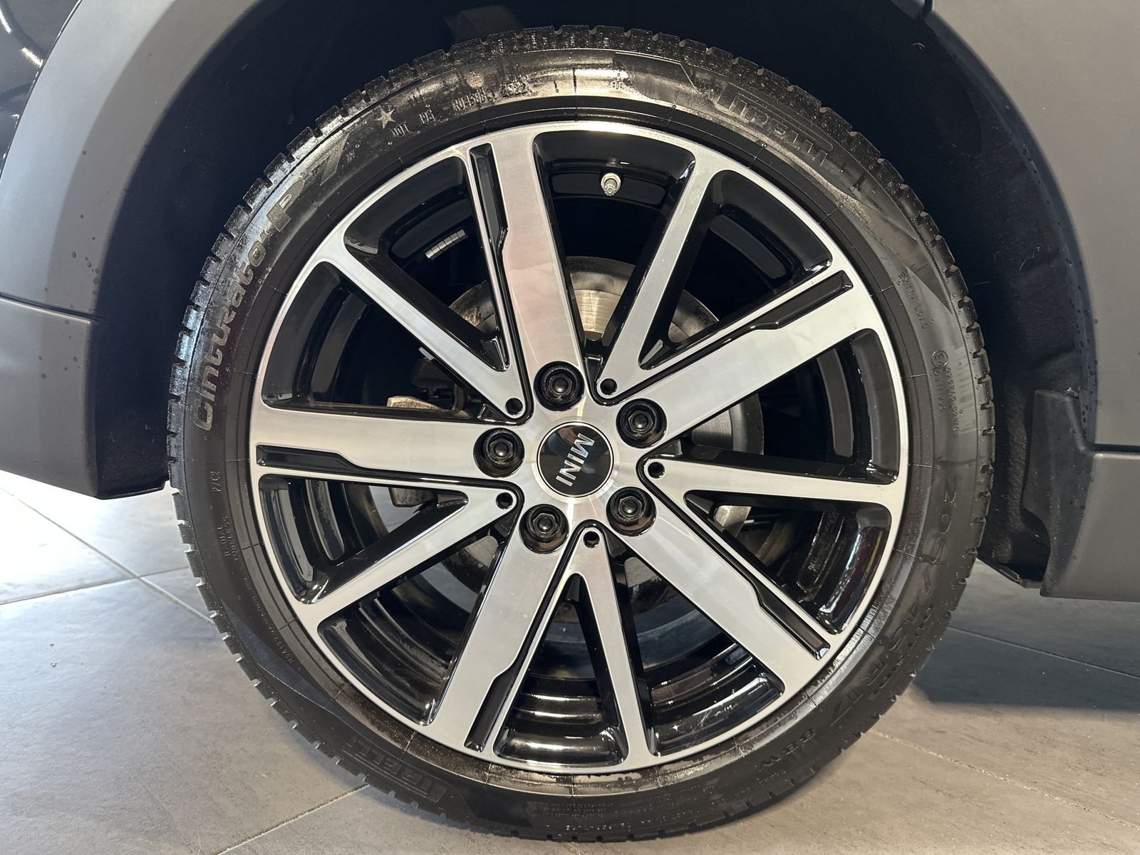 Fahrzeugabbildung MINI Cooper S Classic Trim NAV+LED+PANO+HEAD-UP+H&K