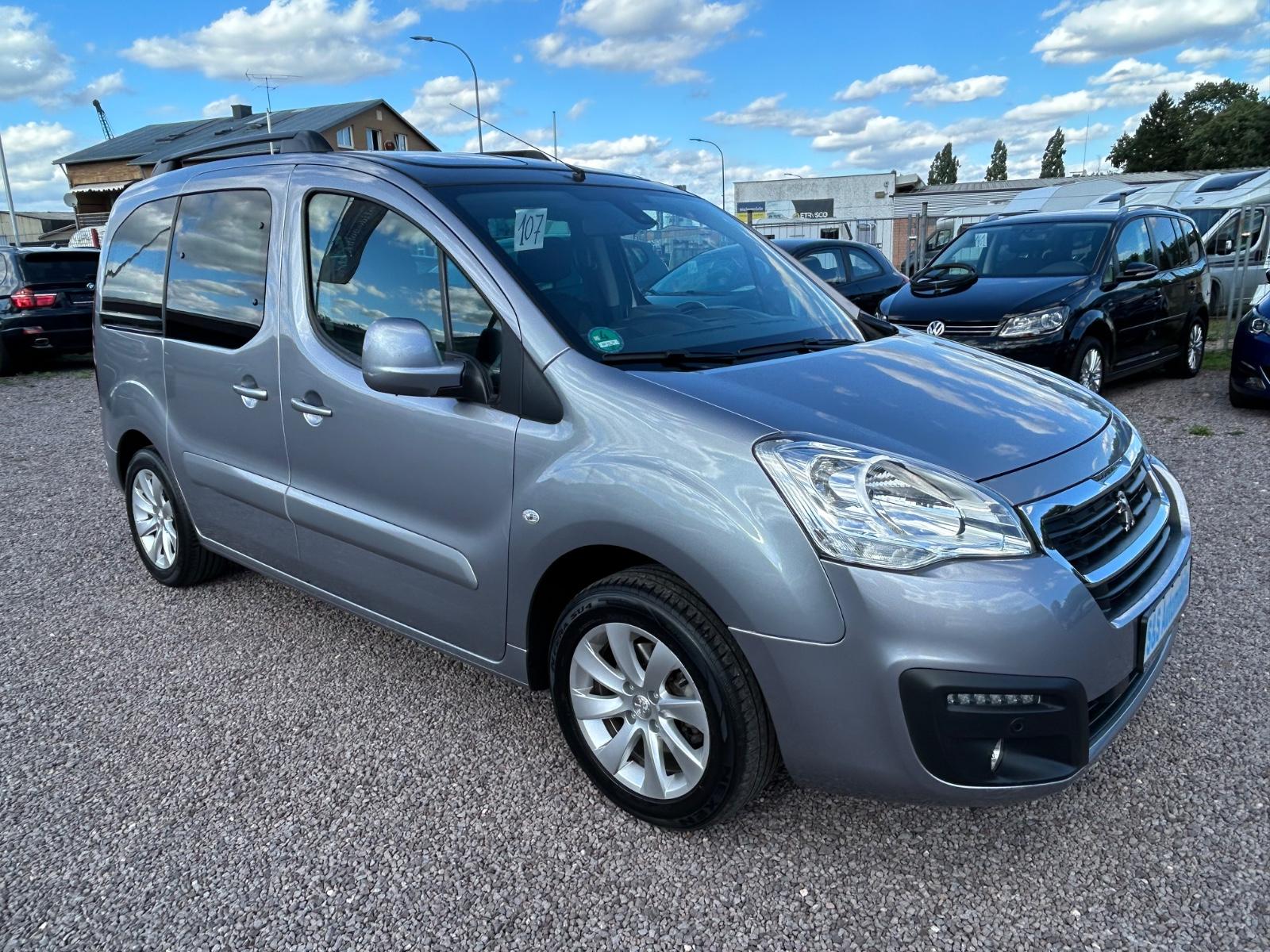 Peugeot Partner Tepee Allure 1.6 HDi *Panorama*Kamera*E6