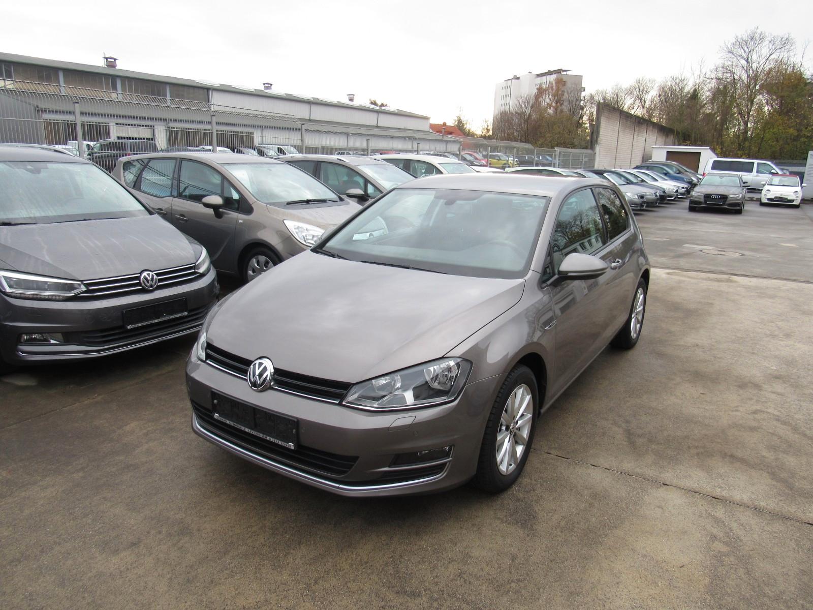 Volkswagen Golf VII Lim. Lounge,AUTOMATIK,ALU,SITZHEIZUNG.