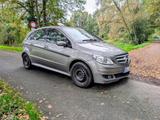 Mercedes-Benz Mercedes Benz B200 | Automatik | Xenon | P... - Mercedes-Benz B 200 in Osnabrück
