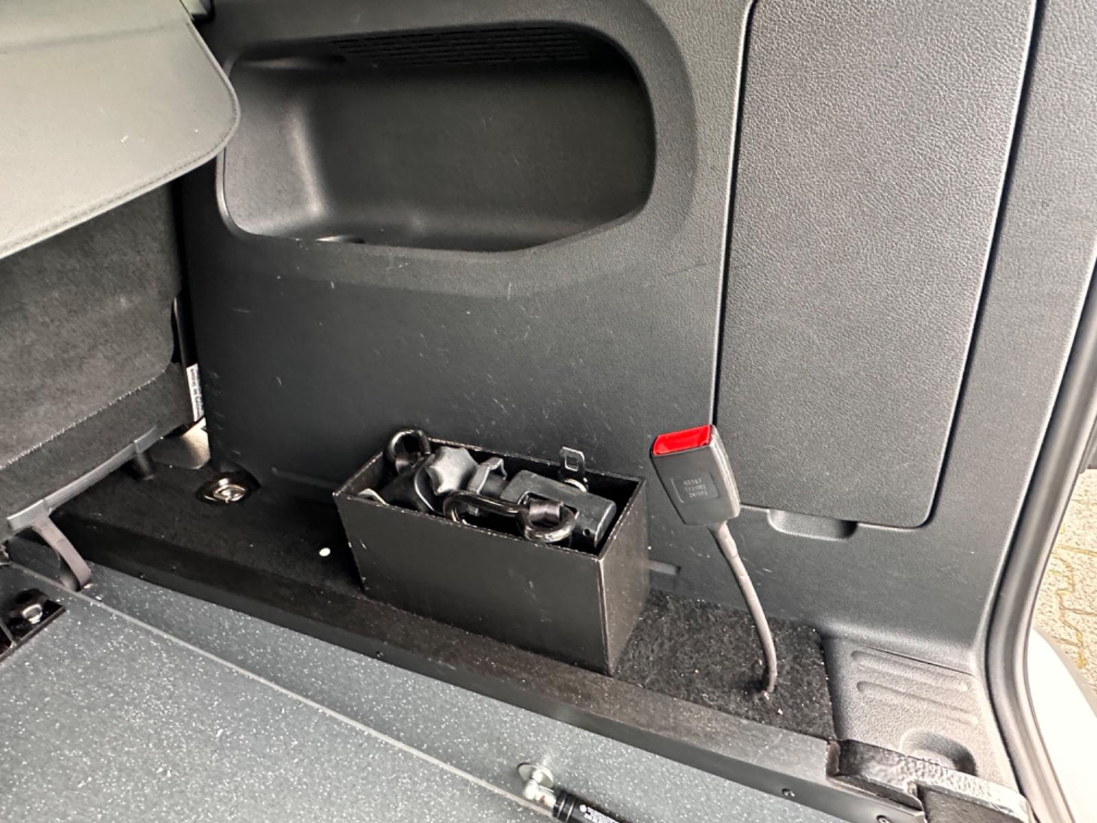 Volkswagen Caddy , DSG ,Behindertengerecht-Rampe,Scheckheft