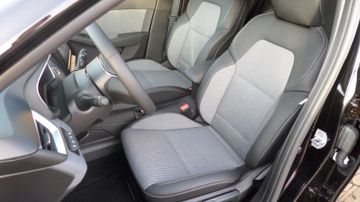 Renault Clio KISS TCe 90 PS mit Winterpaket Navi, Rückfa