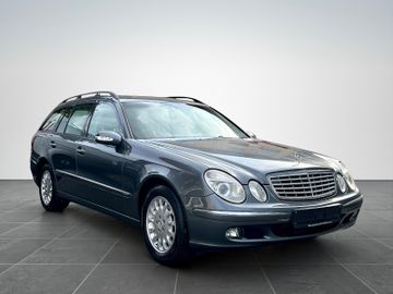 Mercedes E 240 - 2