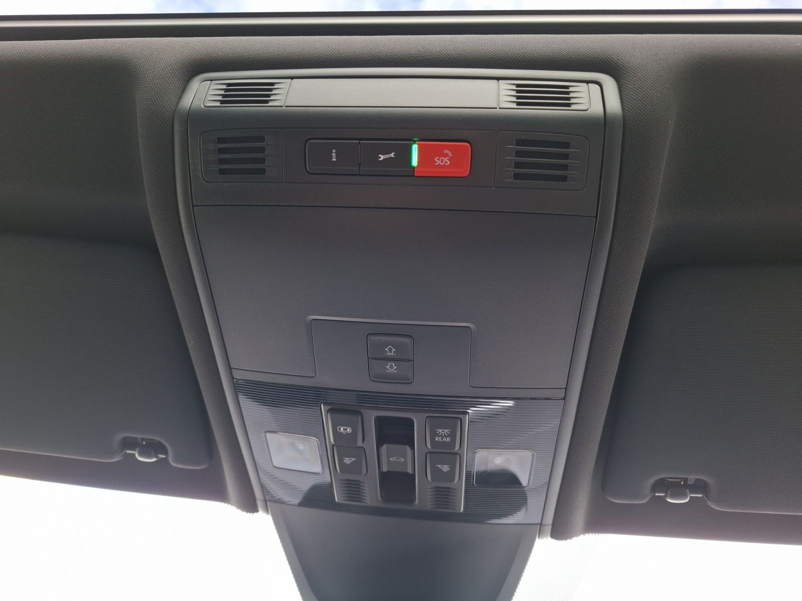Fahrzeugabbildung SEAT Tarraco TSI FR DSG 4Drive LED AHK Navi Pano AID