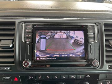 Volkswagen T6 Multivan Lang *ACC*AHK*NAVI*KAM*ELEKT.TÜREN*
