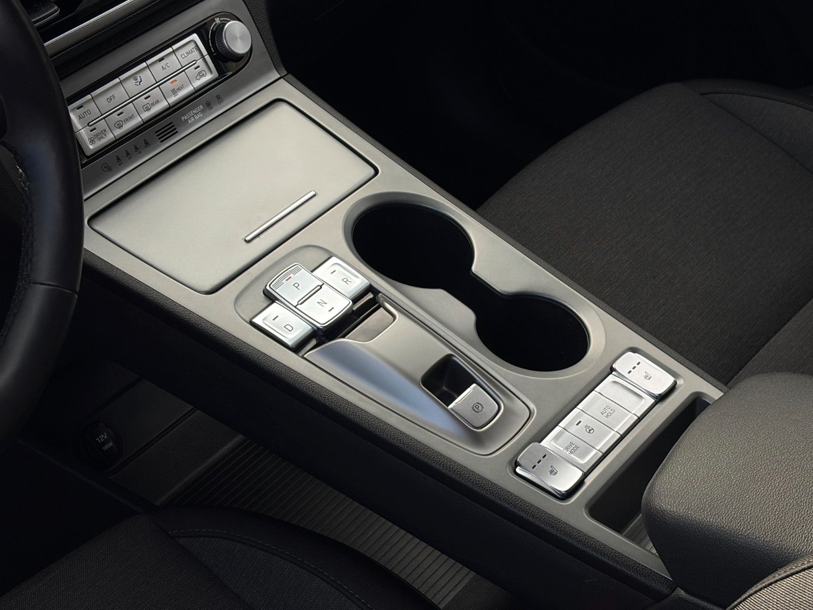 Fahrzeugabbildung Hyundai Kona Select Elektro CarPlay ACC LHZ SHZ DAB+