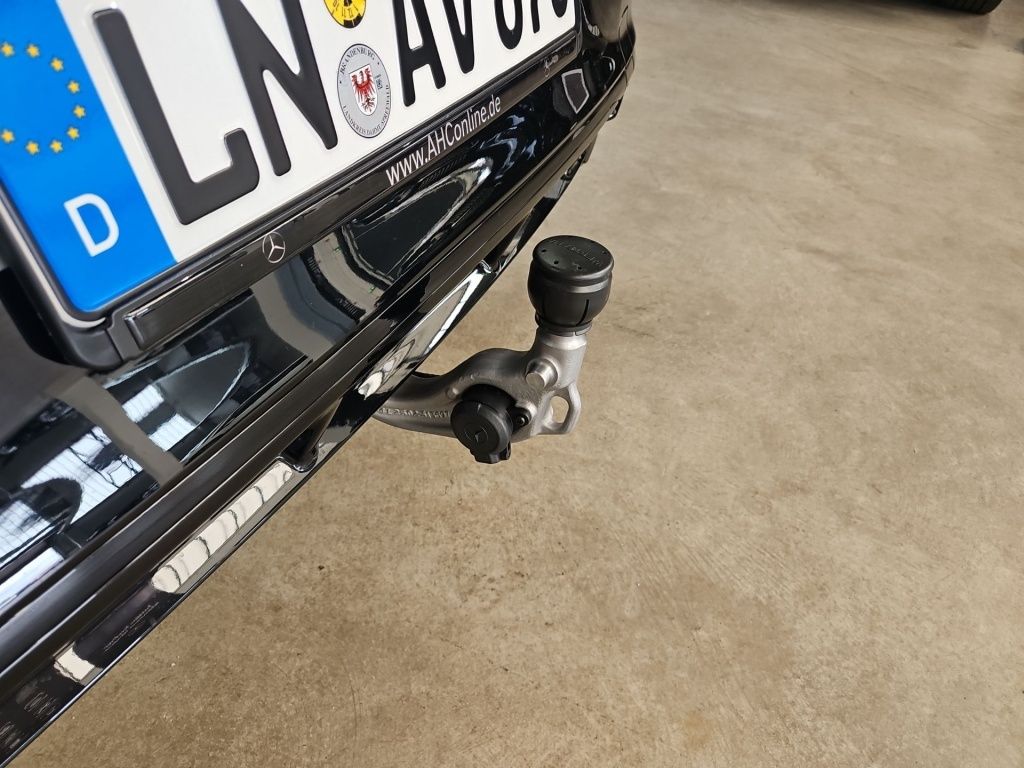 Fahrzeugabbildung Mercedes-Benz CLA 200 4MATIC Shooting Brake Night+AHK+DynLicht