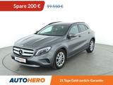 Mercedes-Benz GLA 180 Style Aut.*XENON*TEMPO*CAM*PDC*SHZ*KLIMA - mit Benzin-Antrieb: Grau, Teilleder, Geländewagen