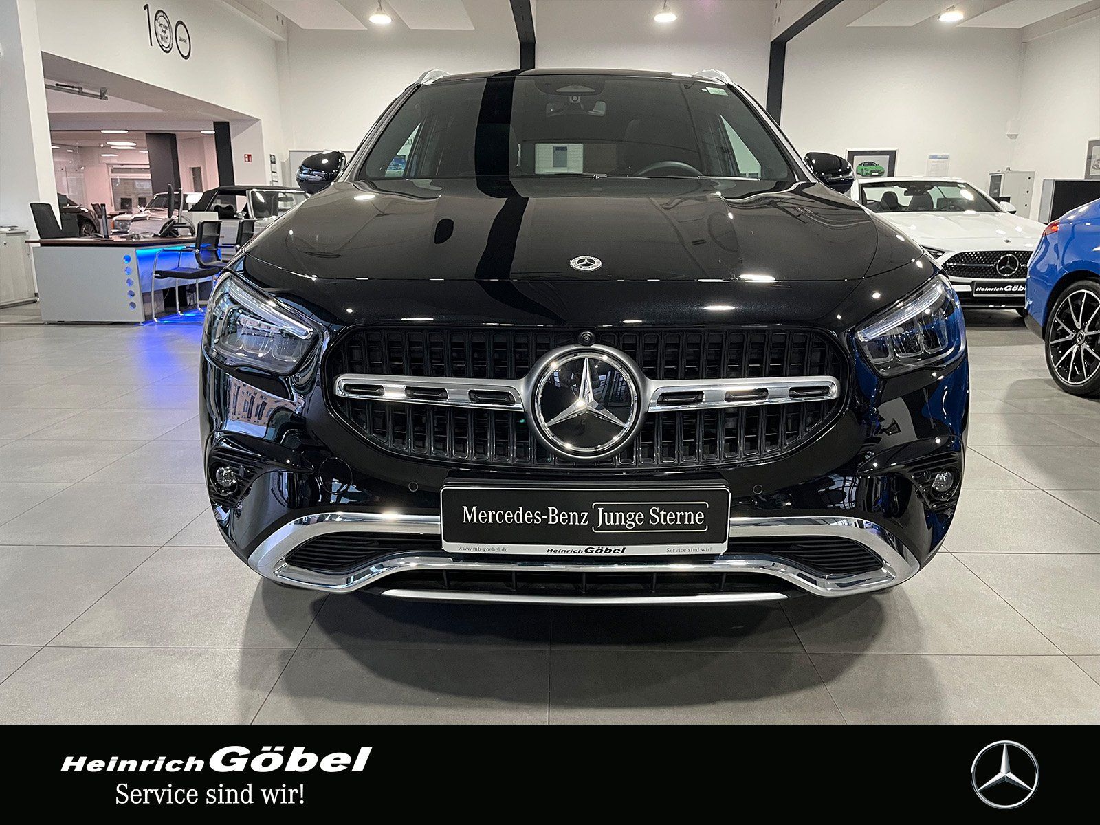 Fahrzeugabbildung Mercedes-Benz GLA 220 d 4M PROGRESSIVE+PANO+TOTWINKEL+AHK+360°