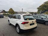 Volkswagen Tiguan Life 4Motion Facelift Navi ACC LED SHZ 18 - gebrauchte Volkswagen Tiguan mit Facelift