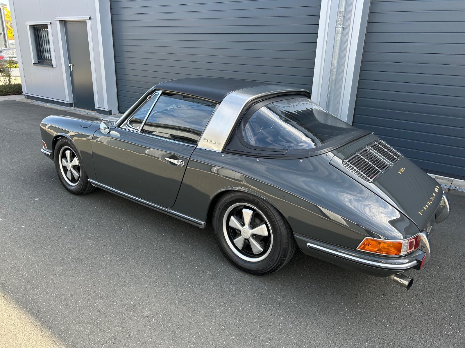 Porsche 911 Softwindow S Targa.