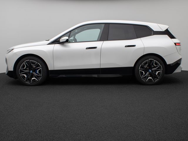 Foto Nummer 11: BMW iX
