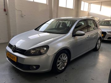 Volkswagen Golf - 12