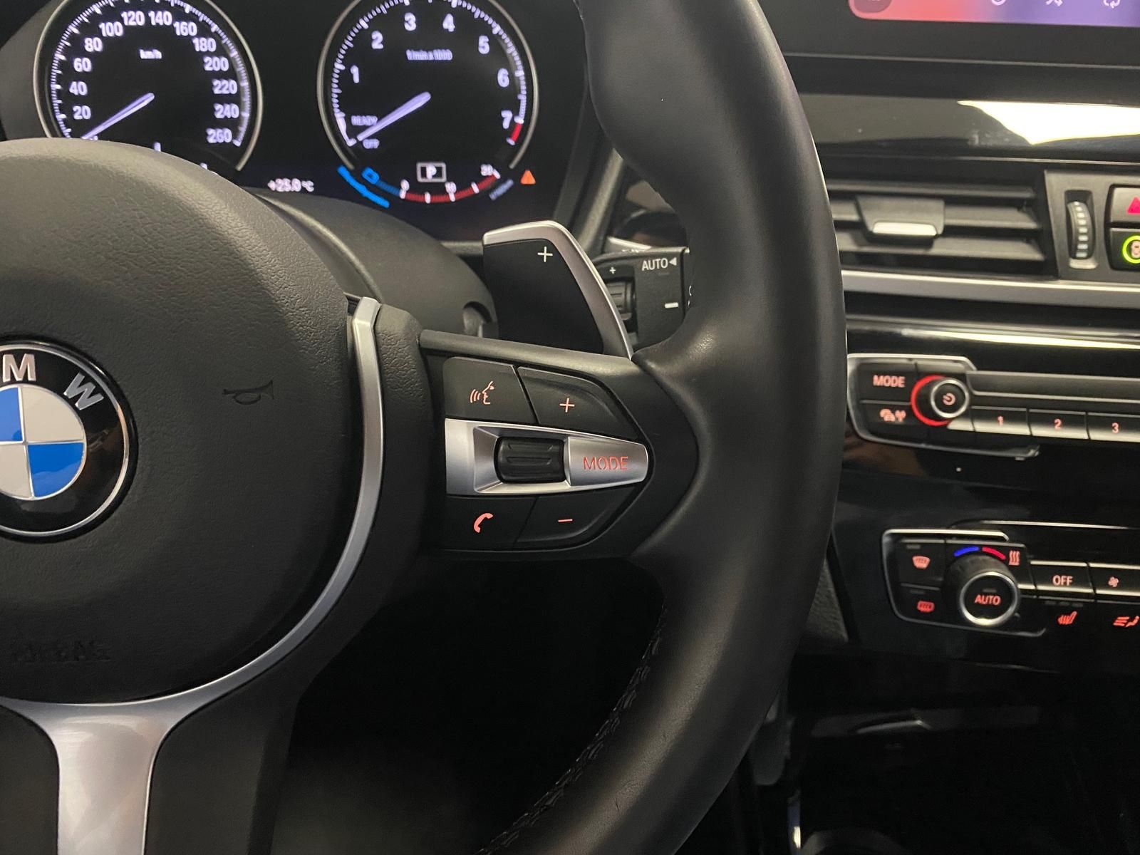 Fahrzeugabbildung BMW X1 sDrive20i M Sport+LEDER+NAVI+KAMERA+M Paket