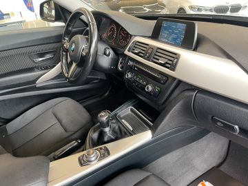 BMW Gran Turismo 325 d *NAVI*SZ.HZ.*KLIMAAUT.*