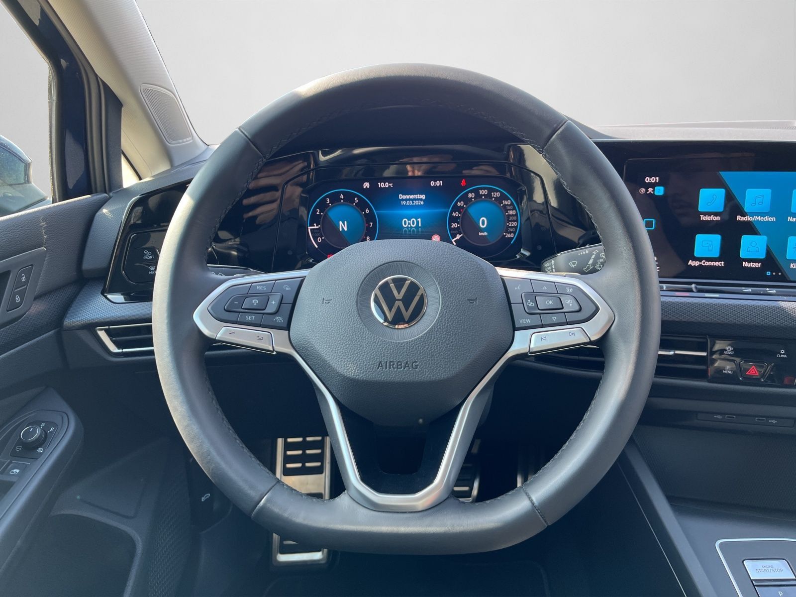 Volkswagen Golf - Bild 10