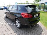 BMW 216d Active Tourer DAB Navi Tempomat Shz PDC - BMW 216 Active Tourer aus 2021