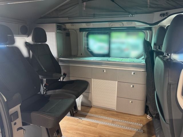 Fahrzeugabbildung Dethleffs Primastar dci170 DCT "SEASIDE By Dethleffs*Küche