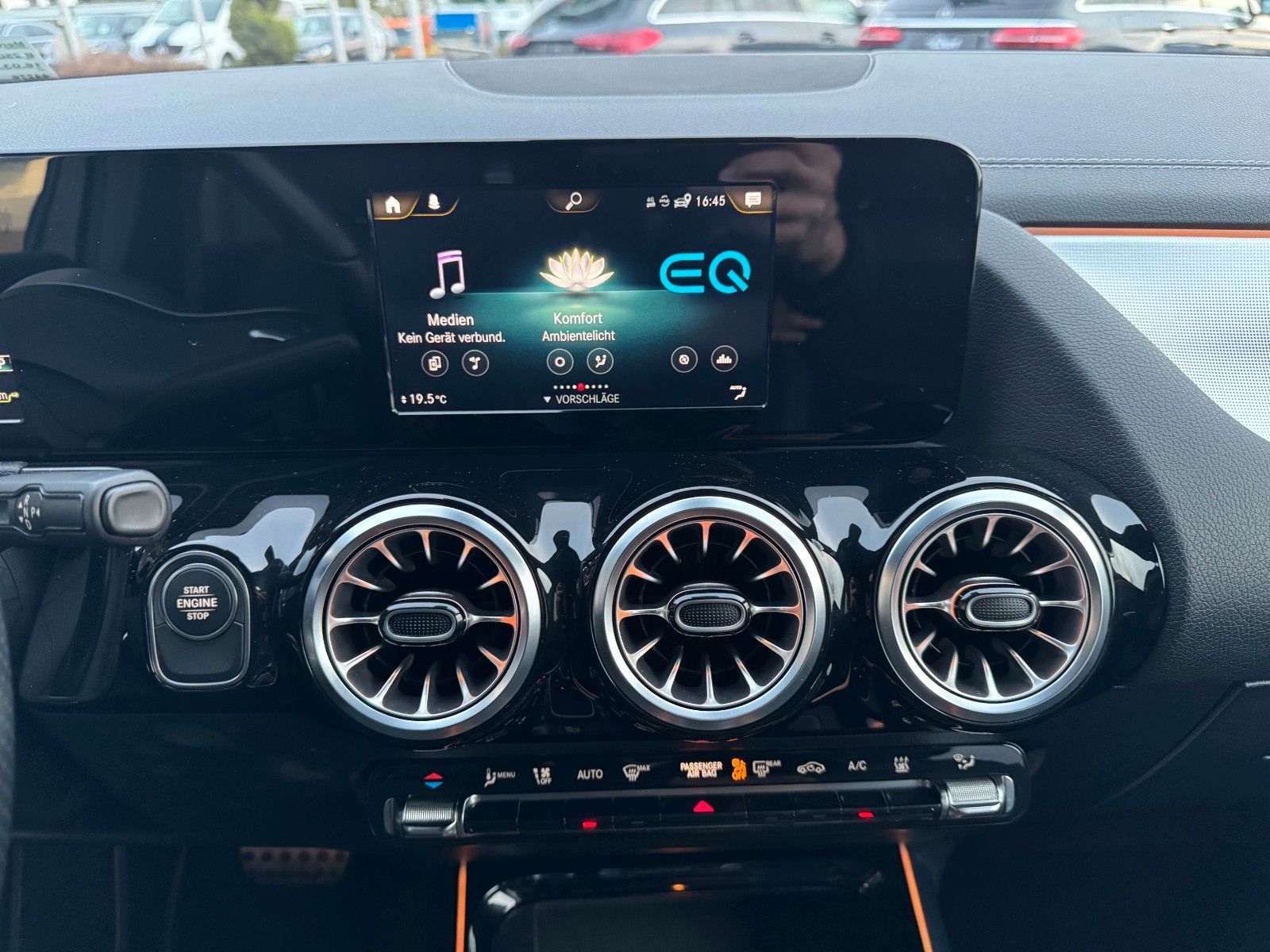 Fahrzeugabbildung Mercedes-Benz B 250e Edition2020+AMG+Ambiente+Night+LED