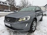 Volvo XC60 T5 Summum AWD Leder Navi Xenon Memory SHZ T - Volvo XC60 Gebrauchtwagen