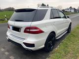 Mercedes-Benz ML 63 AMG 4MATIC AMG H&K Soundsystem 360° Kamera - Mercedes-Benz ML 63 AMG in Köln