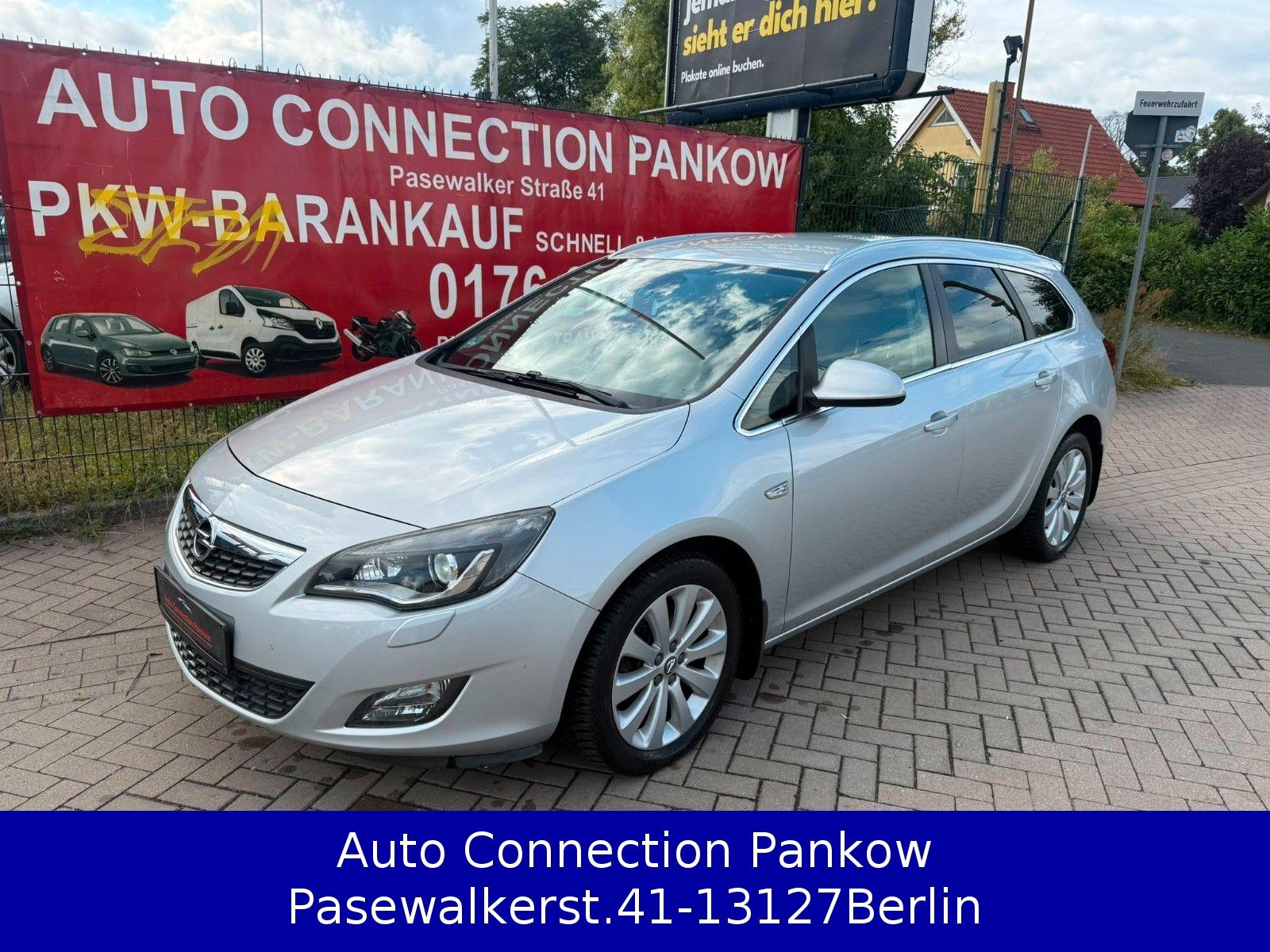 Opel Astra J Sports Tourer**TÜV NEU*SERVICE NEU**