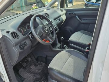 Volkswagen Caddy - 9