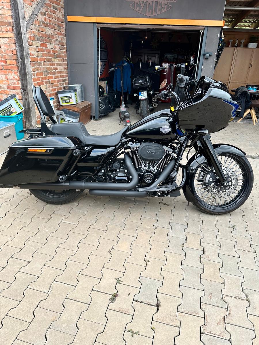 Harley-Davidson Road Glide Spezial