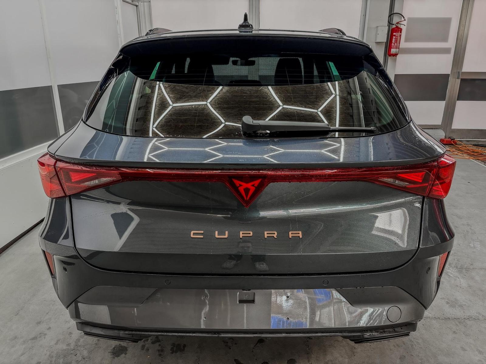 Cupra Leon Sportstourer 1.5 eTSI DSG AHK INTELLIGEN..., миниатюра 6