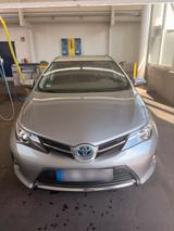 Toyota Auris 1.8 Hybrid - Toyota Auris Gebrauchtwagen in Hamburg