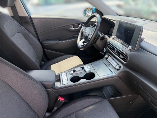 Fahrzeugabbildung Hyundai KONA Select Elektro 2WD +KLIMA+CARPLAY+PDC+UVM+