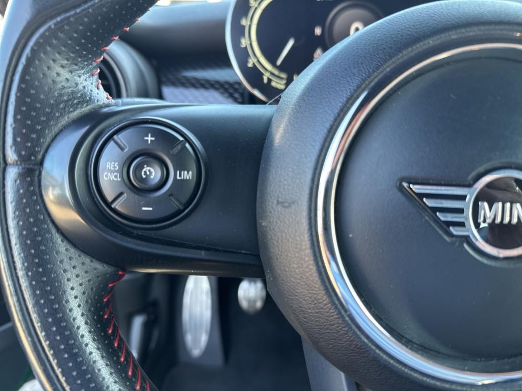 MINI Cooper S Cabrio JCW-Paket Sportsitze Sport-Leder