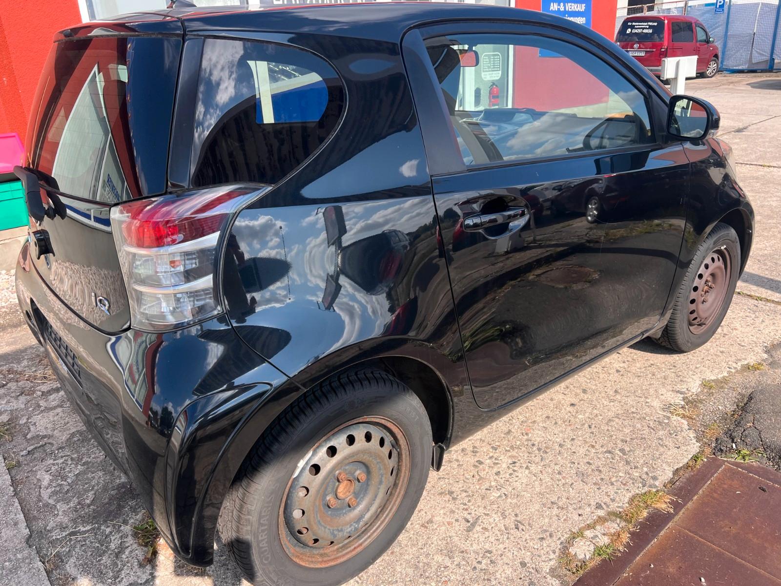 Toyota IQ iQ Basis