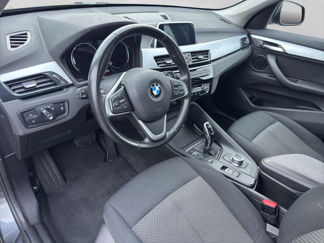 Fahrzeugabbildung BMW X1 xDrive20d LED+Navi+Spur+PDC+AHK