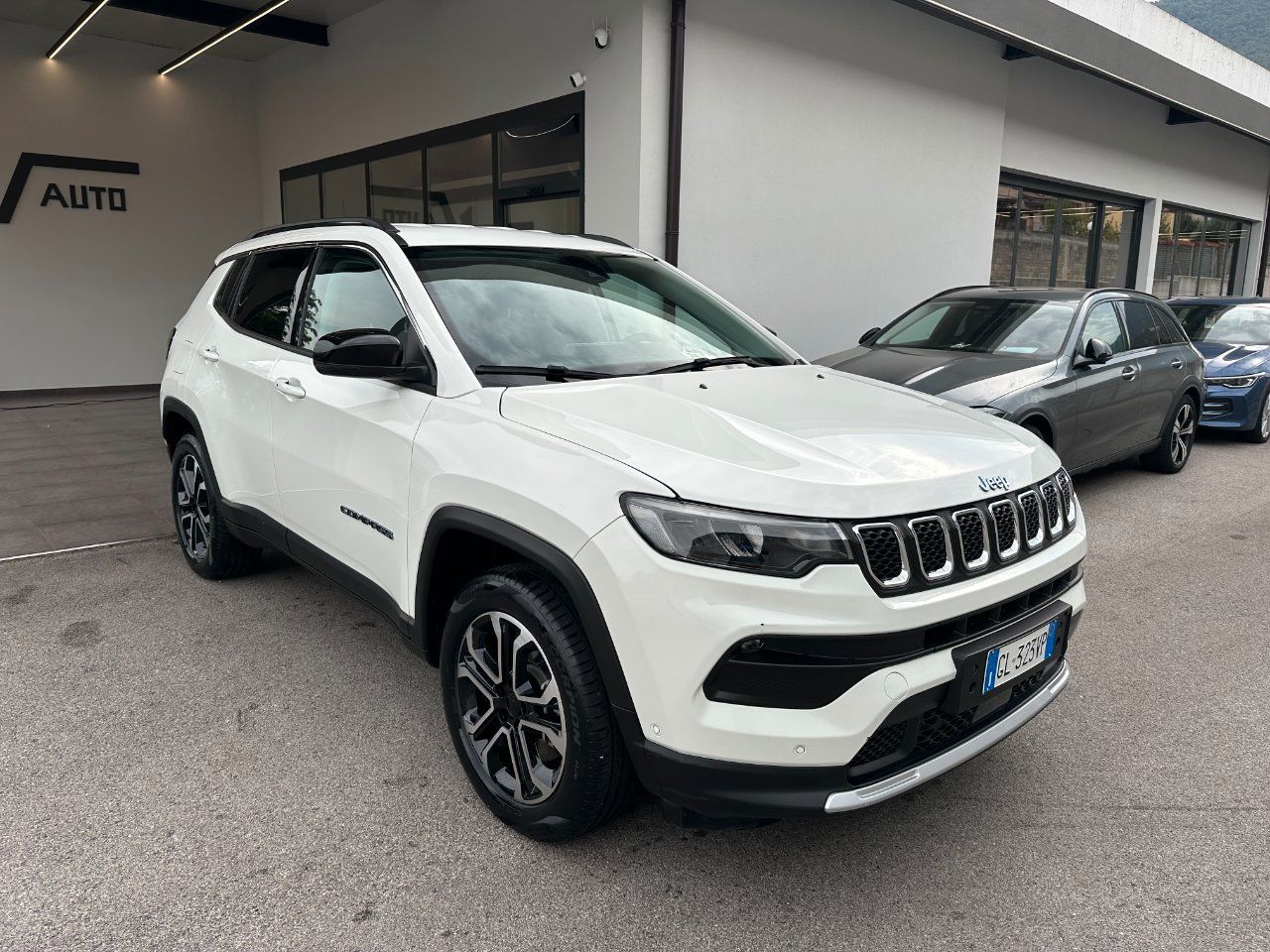 Jeep Compass 1.3 turbo t4 phev Business Plus 4xe imagem 3