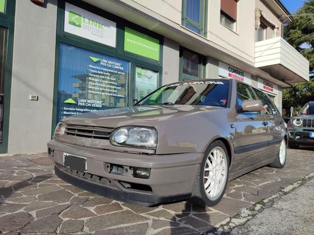 Volkswagen VOLKSWAGEN Golf GTI 3 serie