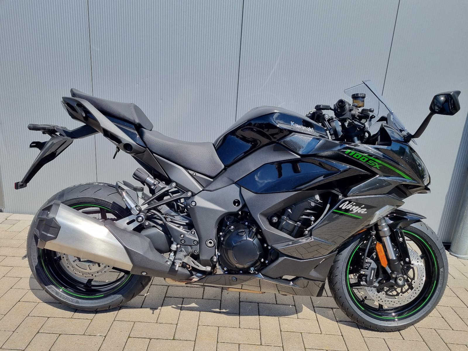 Kawasaki Ninja 1100 SX 2025 inkl. Koffersatz