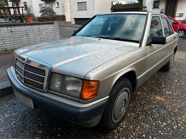 Mercedes-Benz Mercedes Benz 190E 1.8