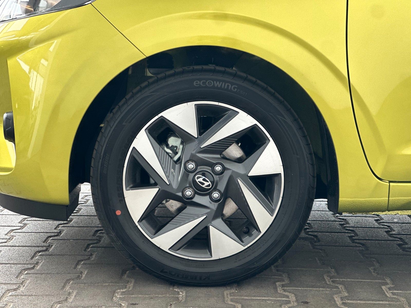 Fahrzeugabbildung Hyundai i10 Trend 1.2l 84PS Komfortpaket Navi/SHZ!