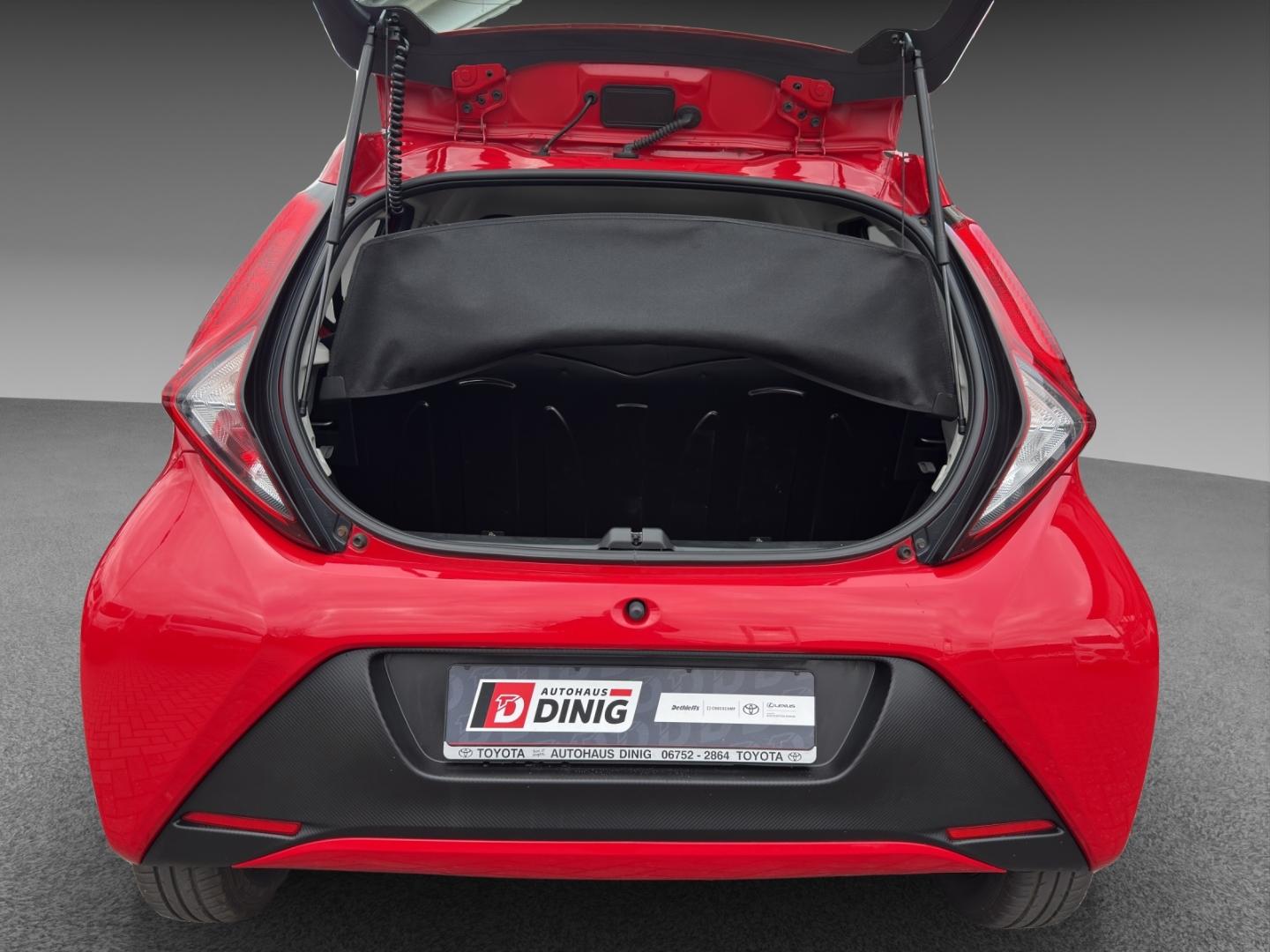 Toyota Aygo X 1.0 WKR bis zu 15 Garantie Klima Radio ZV