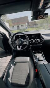 Mercedes-Benz B 250 DCT - - Mercedes-Benz B 250: Van