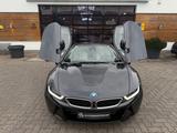 BMW i8 Coupe Pure Impulse 1.Hand - BMW i8 aus 2014