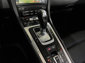 صورة مصغرة 21 لـ 2017 Porsche 911 URMODELL