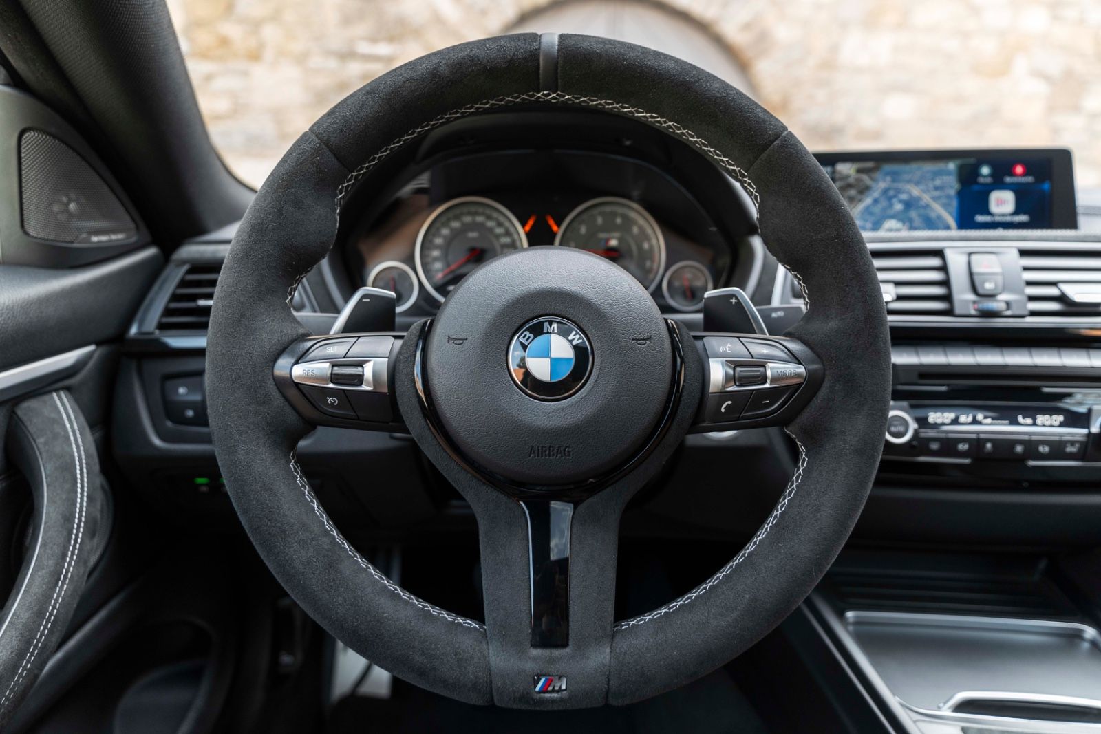 Fahrzeugabbildung BMW 440I COUPE M-PERFORMANCE H&K LED HUD KAM CARPLAY