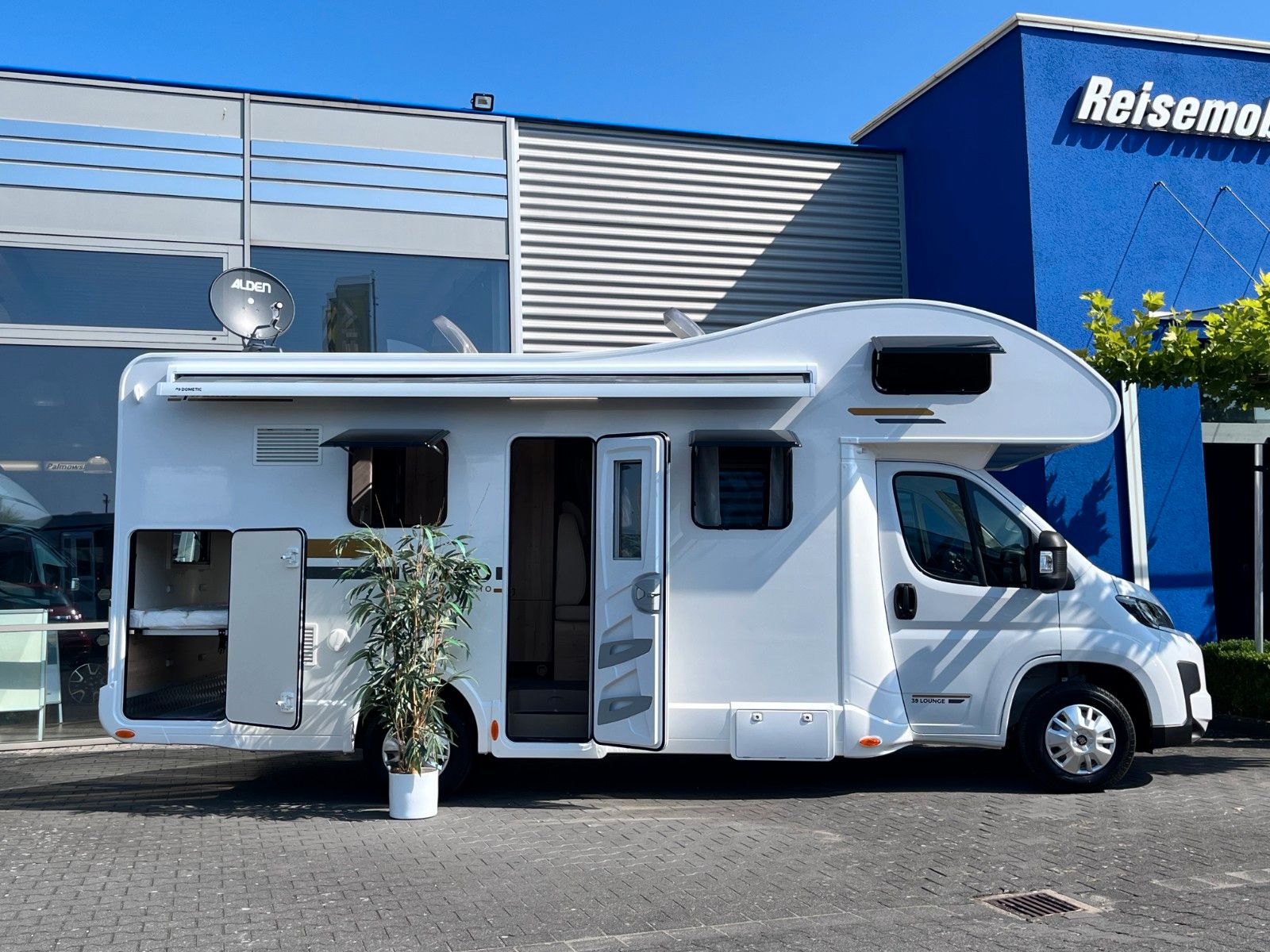 Fahrzeugabbildung XGO Dynamic 39 Lounge Modell 2026 ALL-IN