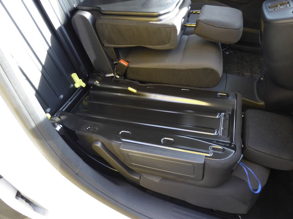 Fahrzeugabbildung Opel Combo-e Cargo (50-kWh)