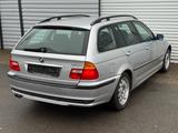 BMW E46 320i Kombi Automatik-Sitzheiz-Scheckheft-PDC - BMW 320: E46