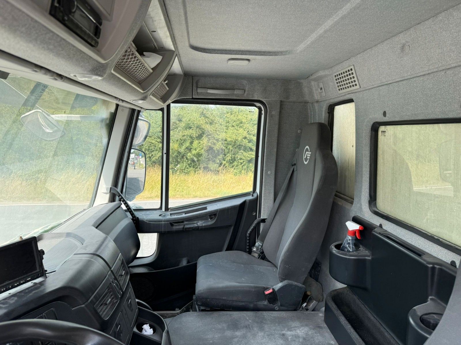 Fahrzeugabbildung Iveco Astra 8x8 Mulden Kipper HD9 86.54